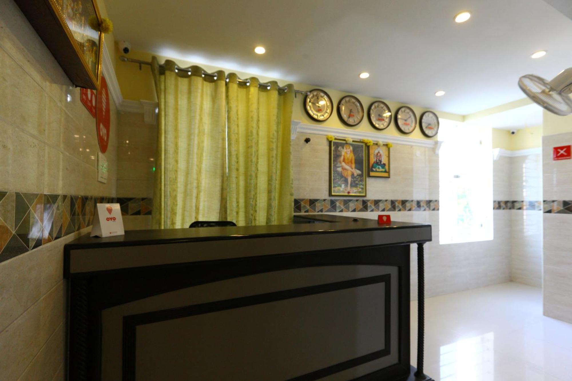 Hotel Salbala Inn - Near Airport Csennai Kültér fotó