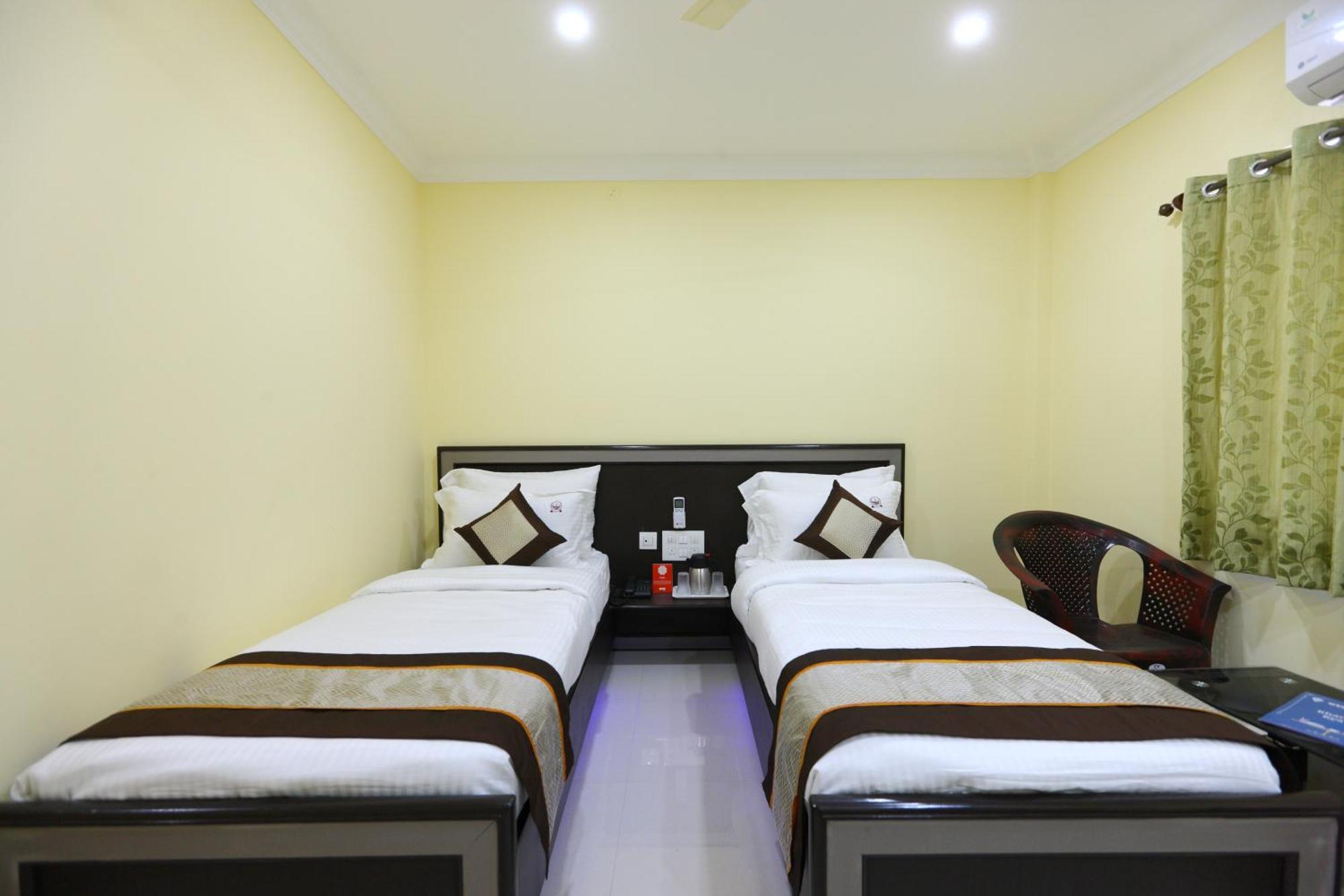 Hotel Salbala Inn - Near Airport Csennai Kültér fotó