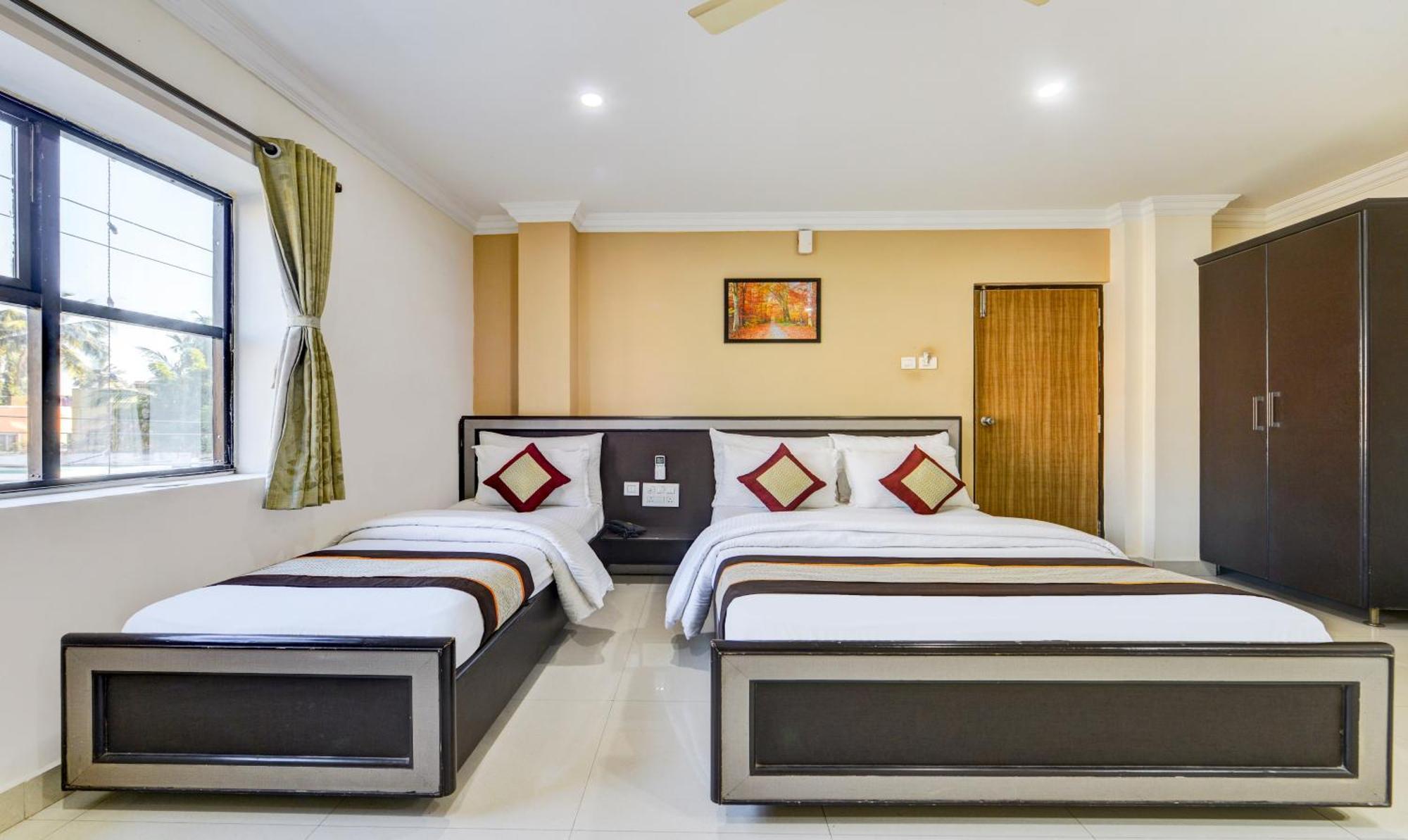 Hotel Salbala Inn - Near Airport Csennai Kültér fotó